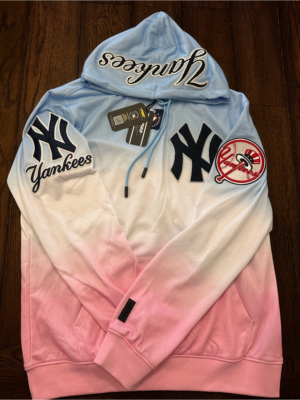 Women’s Pro Standard Blue/Pink New York Yankees Ombre Pullover Hoodie